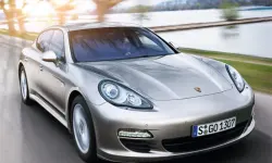 Porsche Panamera Puzzle image