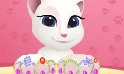 Talking Tom Angela Great Manicure image